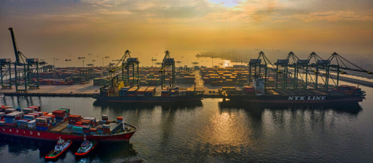 pexels-tomfisk-3848789