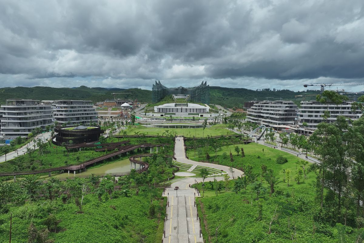 Panoramic view of Ibu Kota Nusantara’s green development and government complex, illustrating progress under the IKN Investment Guarantee scheme.