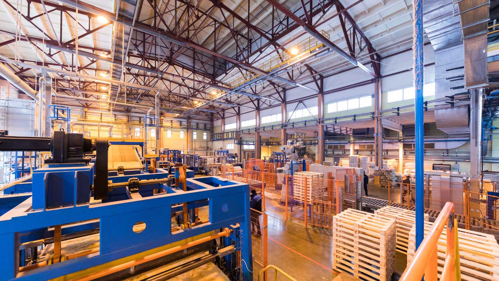 Indonesian manufacturing facility facing supply risks amid Iran-Israel conflict impact on global trade and oil prices.